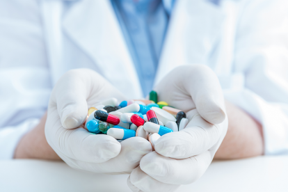 Hepatite medicamentosa: causas e sintomas